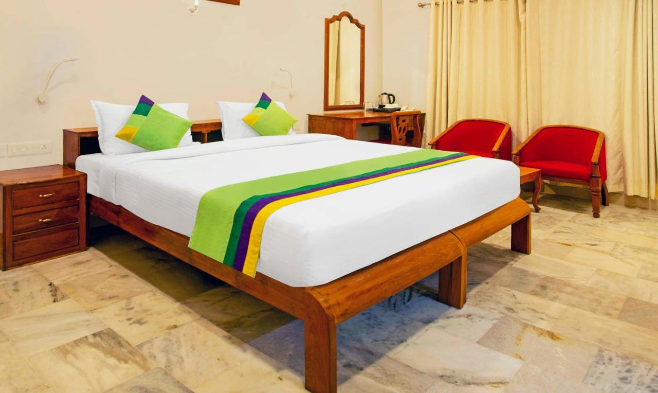 Treebo Kumily Gate Thekkady, Periyar National Park Hotel Exterior photo