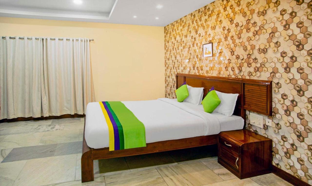 Treebo Kumily Gate Thekkady, Periyar National Park Hotel Exterior photo